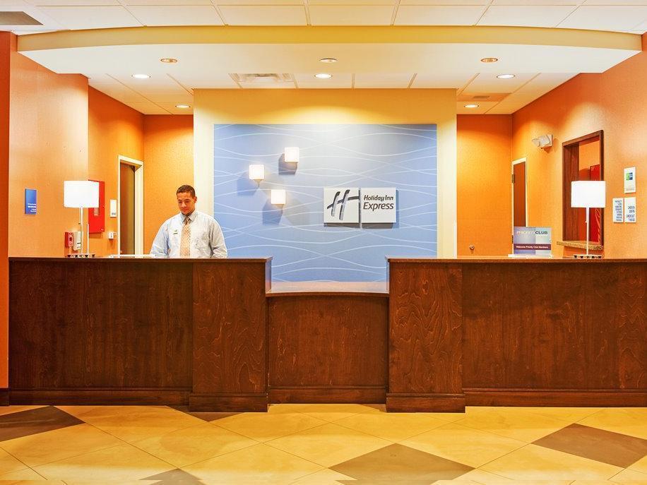 Holiday Inn Express Hotel & Suites Huntsville West - Research Park By Ihg Extérieur photo