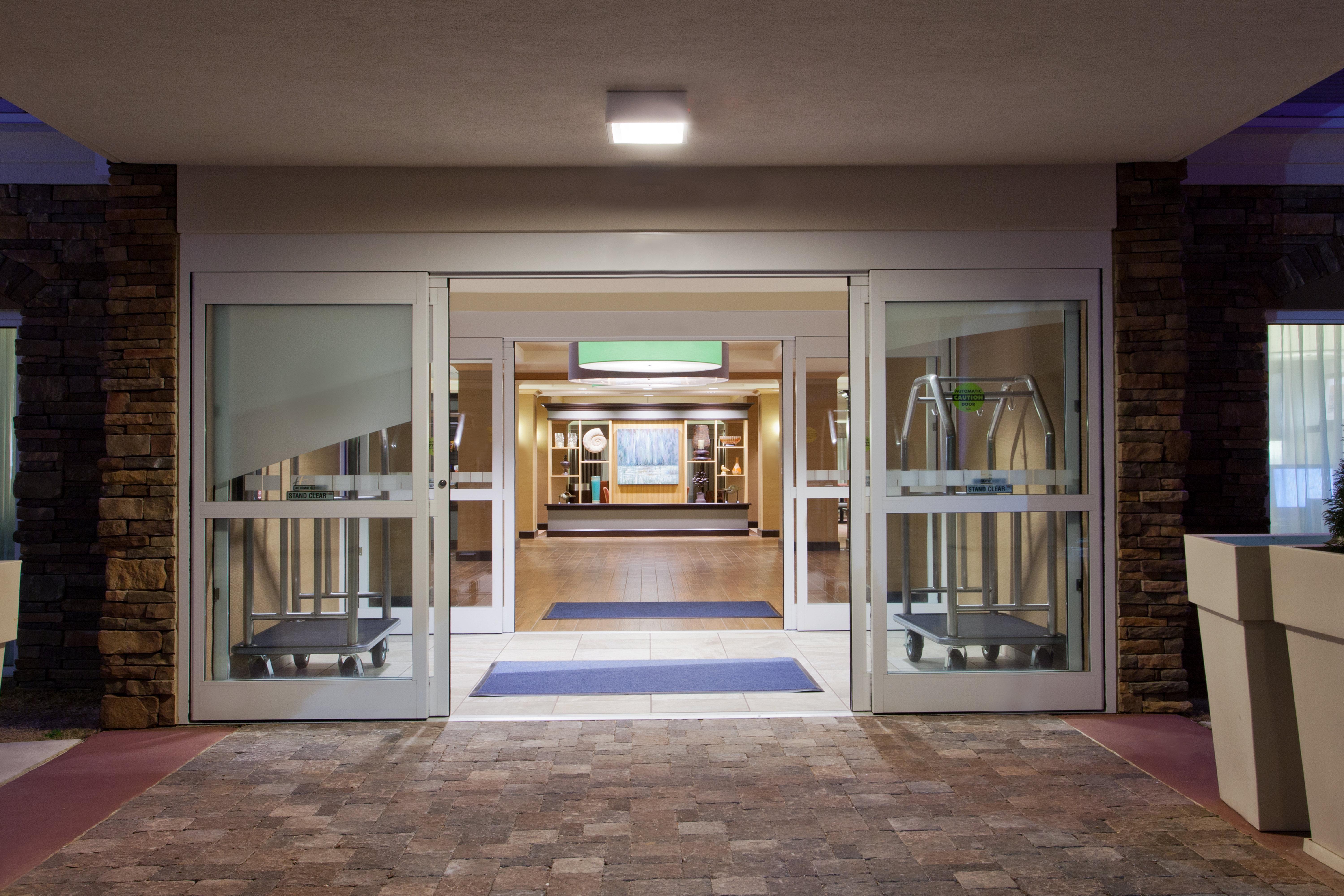 Holiday Inn Express Hotel & Suites Huntsville West - Research Park By Ihg Extérieur photo